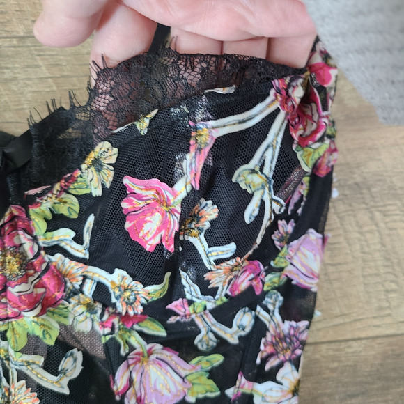 VICTORIA'S SECRET Bustier Corset Y2K Bra 32D‎ Fairy Embroidered Floral Lace - Picture 5 of 12